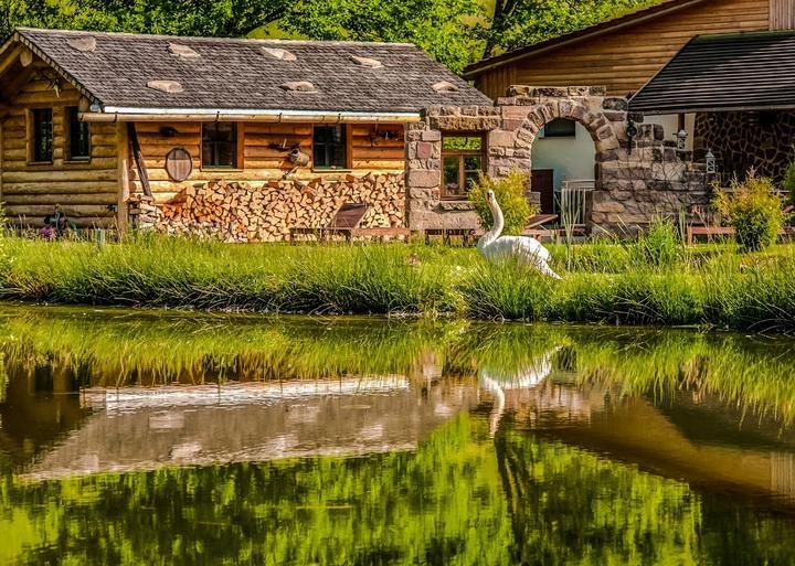 Landgasthof & Hotel Goldenes Lamm